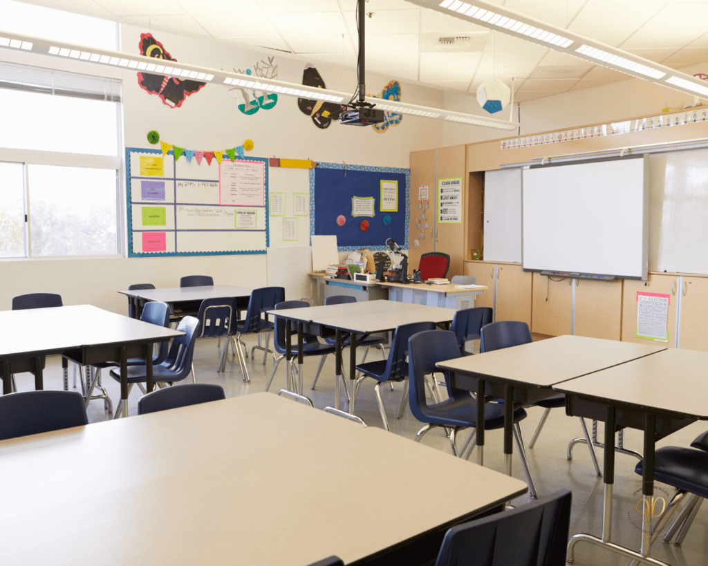 Elementary school in Kitchener Ontario for families